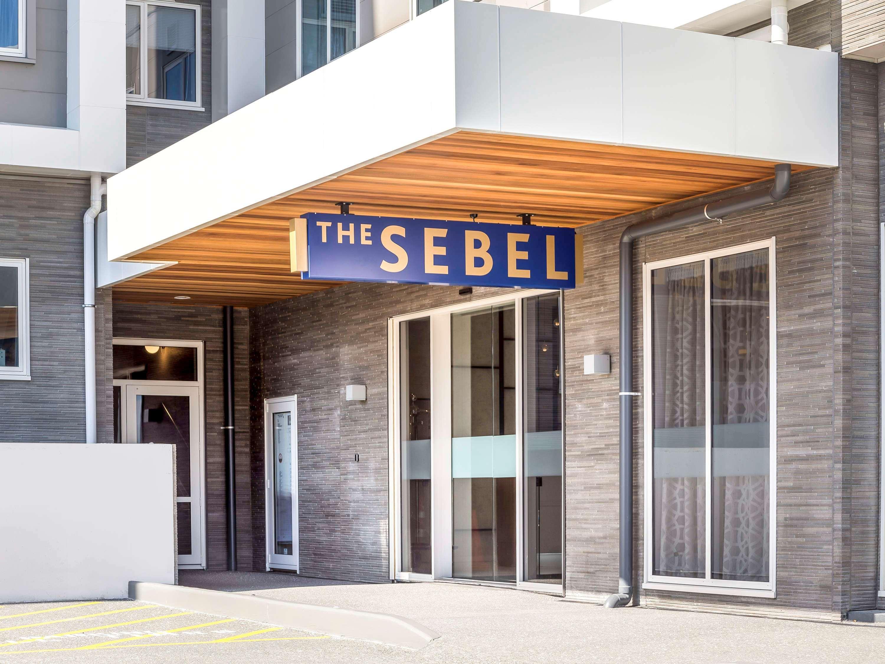 Отель The Sebel Auckland Manukau Экстерьер фото